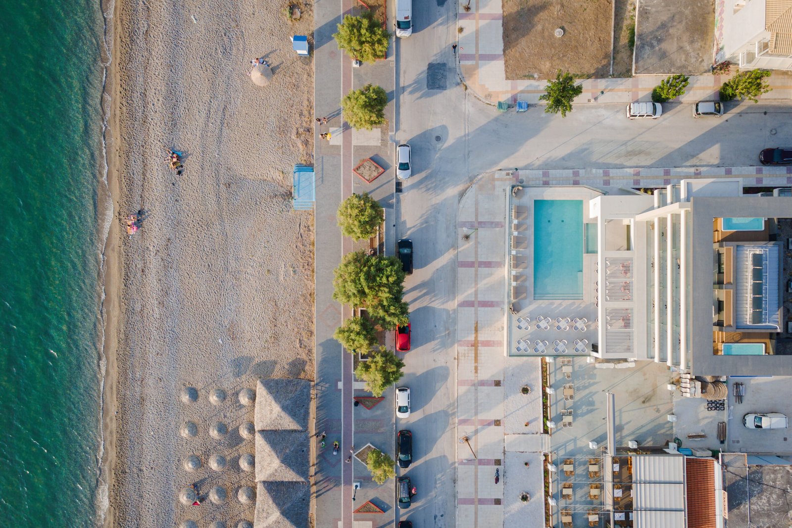Αεροφωτογραφία του Avant Blue Boutique Hotel και της ακτής στην Κόρινθο